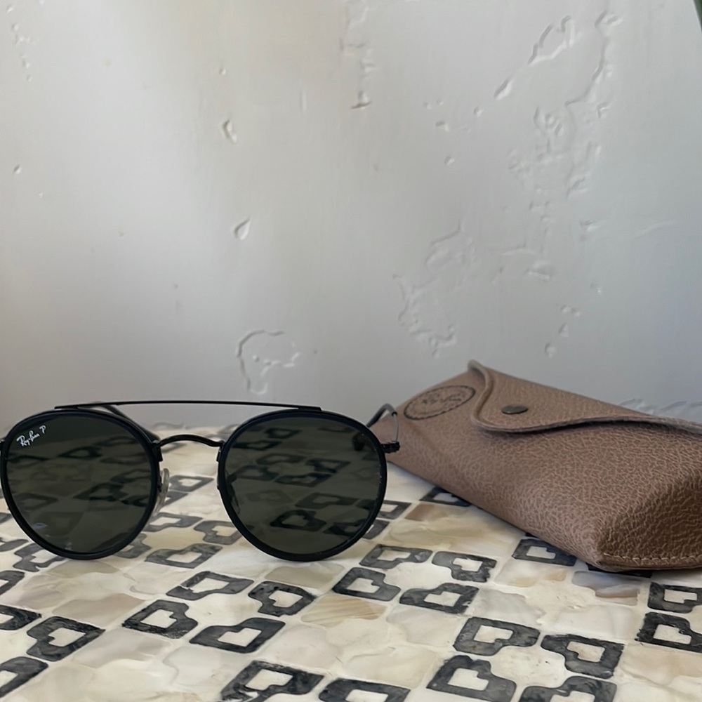 (never worn) Ray Ban Round Double Bridge sunglasses